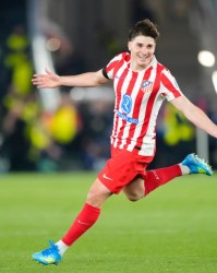 九游下载-欧冠-库巴西直红！马竞客场2-0十人巴萨